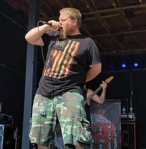 Meet your Posher, Adam